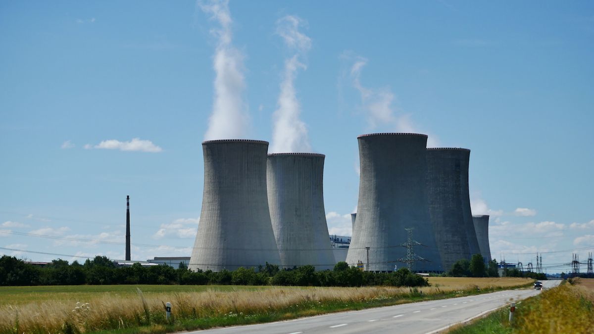 Síkela: Investice do jaderných zdrojů nesmí EK označit za přechodné